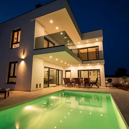 Villa Ajlin Medulin